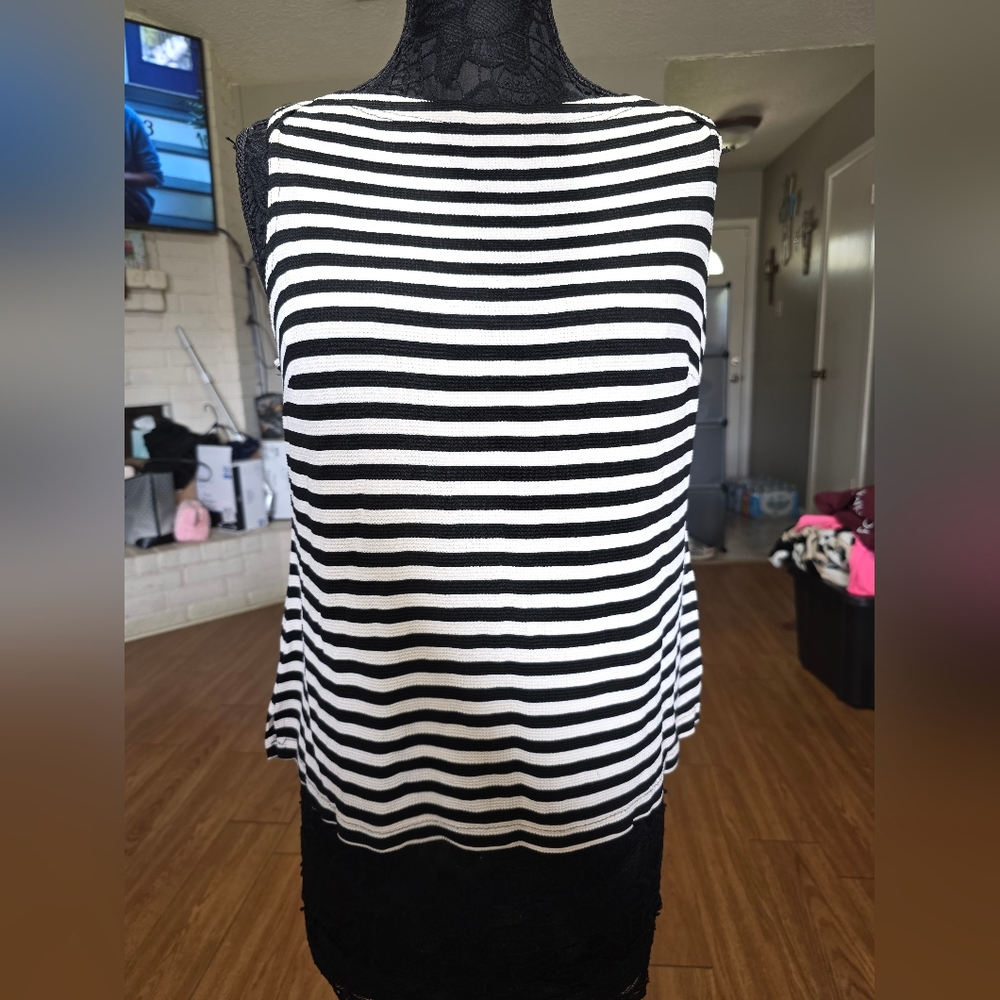 Ronni Nicole Monochrome Striped Tank Top
